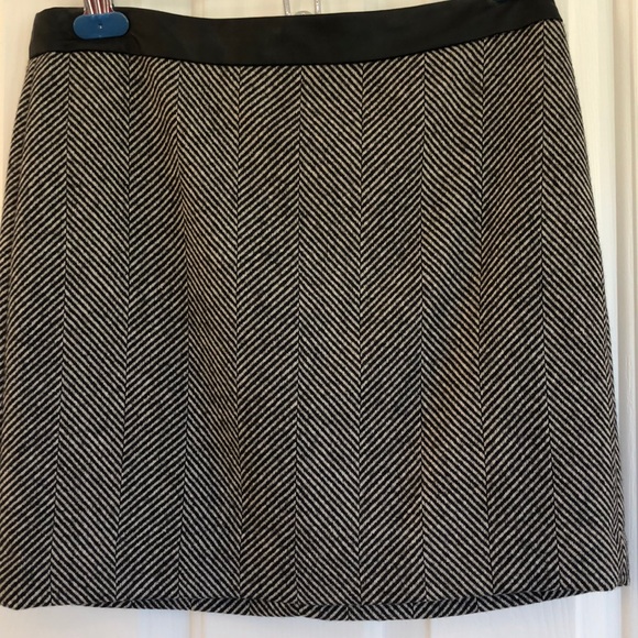 Banana Republic Dresses & Skirts - Skirt